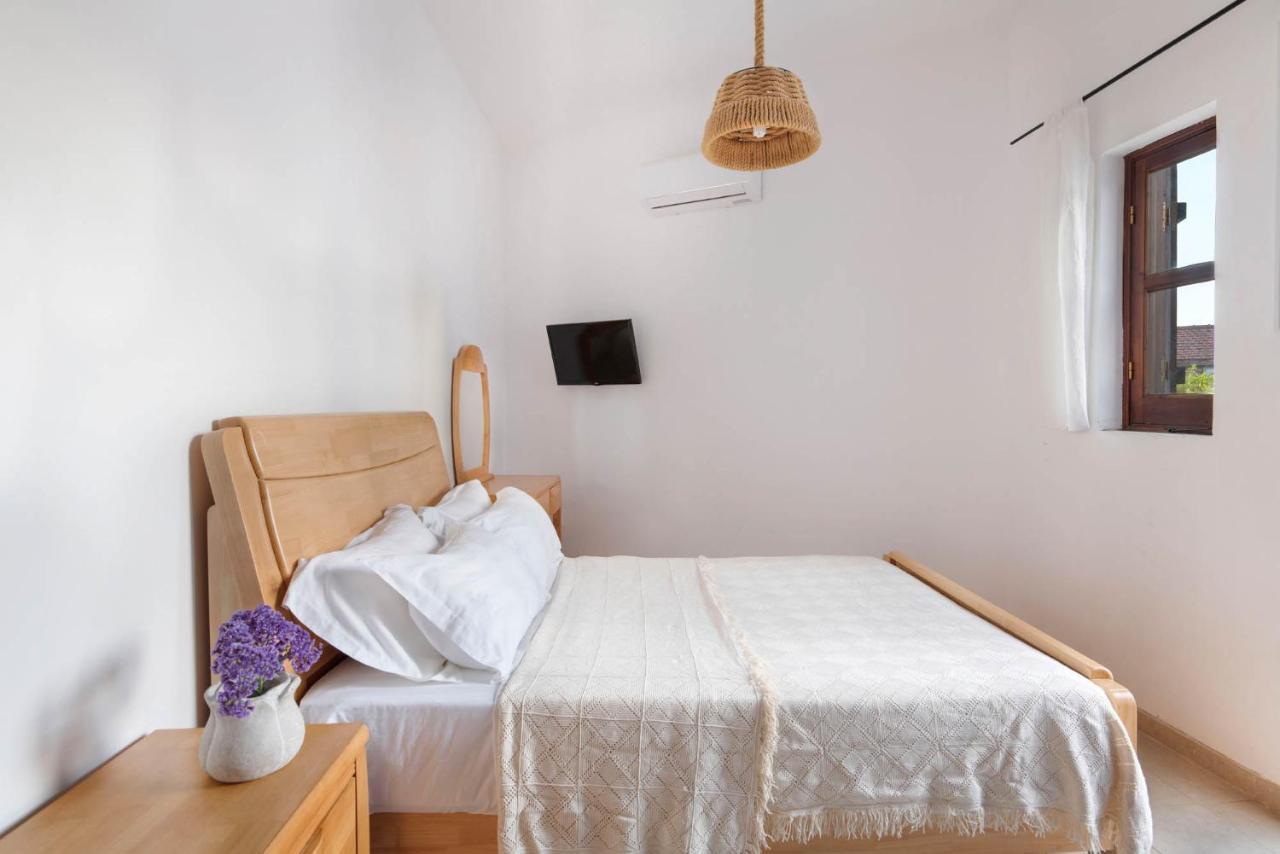 Parekklisia Meleni Cottage Houses מראה חיצוני תמונה