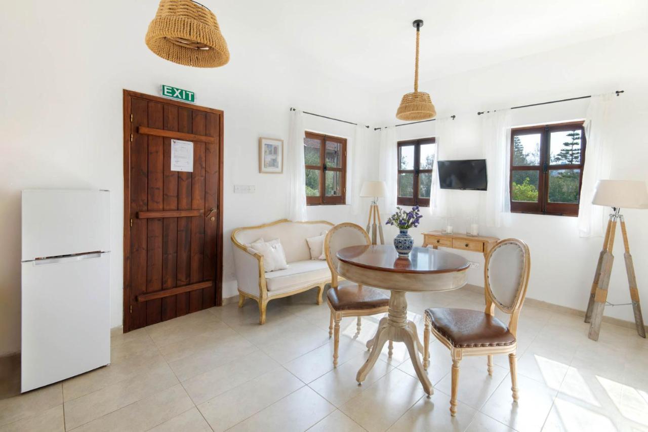 Parekklisia Meleni Cottage Houses מראה חיצוני תמונה